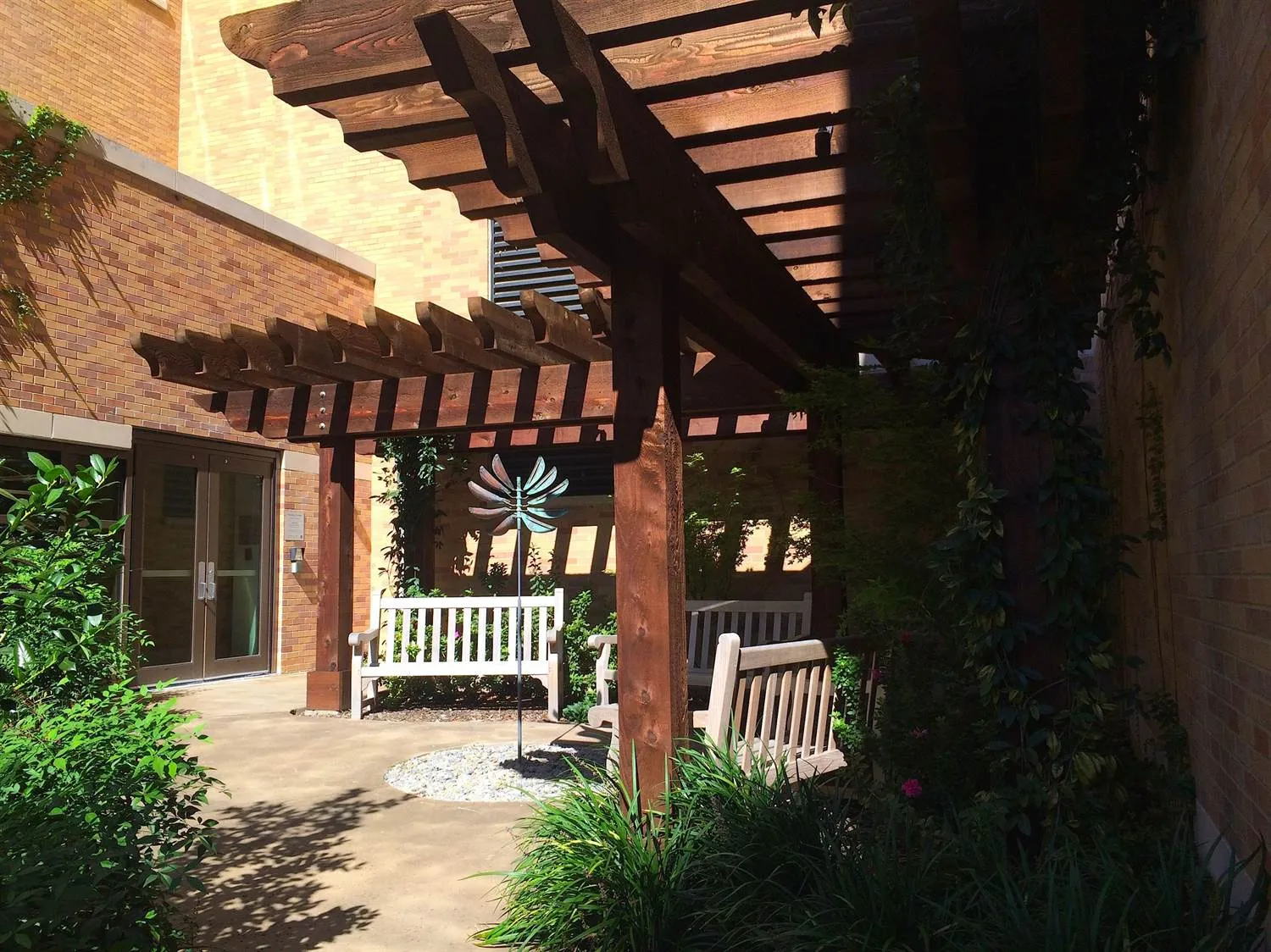 TEXAS HEALTH DALLAS HEALING GARDEN