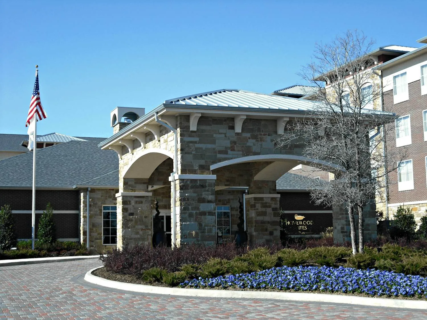 HOMEWOOD SUITES UNICORN LAKE